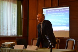 Sajtótájékoztatóval egybekötött közmeghallgatás